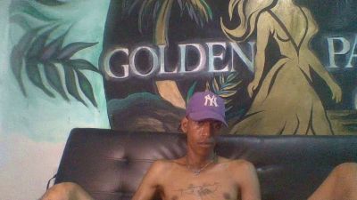 Albertbigcock live cam on Cam4