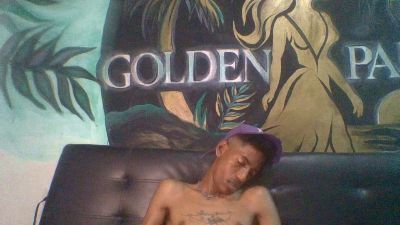 Albertbigcock live cam on Cam4