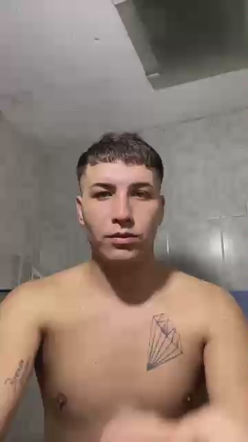 Alca_2022 live cam on Cam4