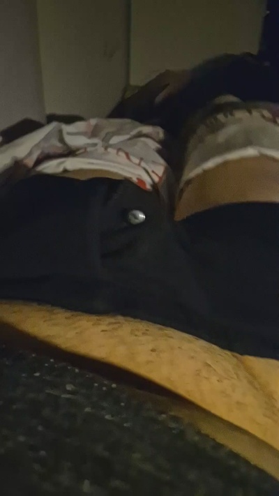 Ale1998 live cam on Cam4