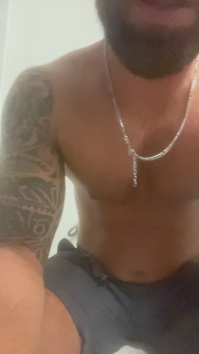 Ale9189 live cam on Cam4