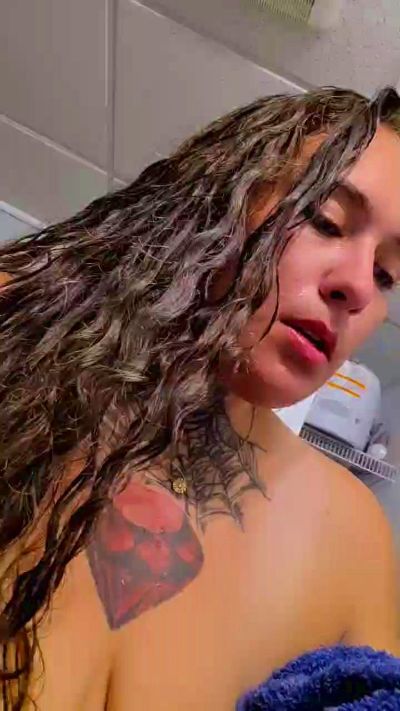 AleXXX000777 live cam on Cam4