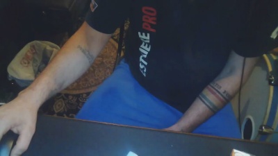 Ale_lick89 live cam on Cam4