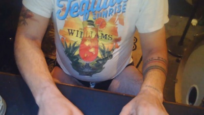 Ale_lick89 live cam on Cam4