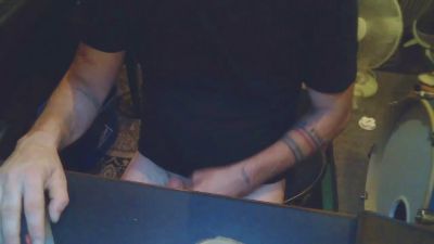 Ale_lick89 live cam on Cam4