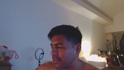 Ale_mhm live cam on Cam4