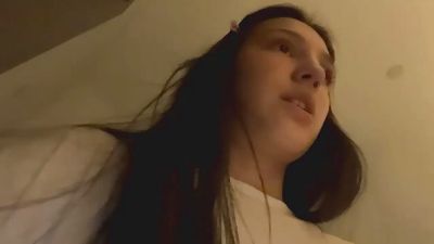 AleenGuckes live cam on Cam4