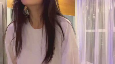 AleenGuckes live cam on Cam4