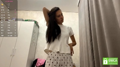 AleenGuckes live cam on Cam4