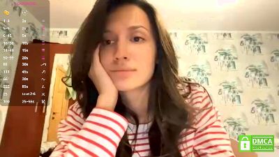 AleenGuckes live cam on Cam4