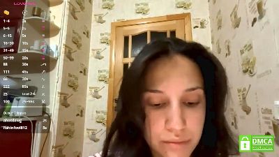 AleenGuckes live cam on Cam4