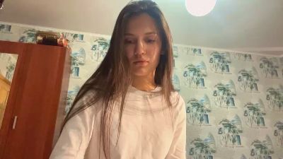 AleenGuckes live cam on Cam4