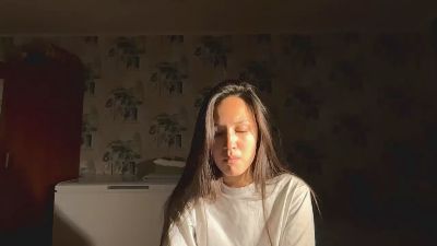 AleenGuckes live cam on Cam4