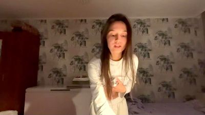 AleenGuckes live cam on Cam4