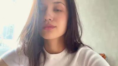AleenGuckes live cam on Cam4