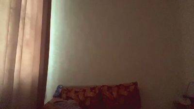 AleenGuckes live cam on Cam4