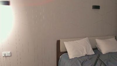 AleidaMaze live cam on Cam4