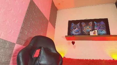 Aleja_Hill live cam on Cam4