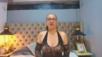 AlejandraMature live cam on Cam4