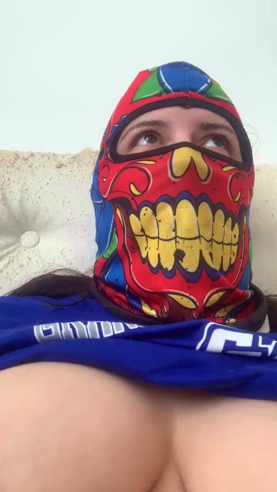 Alejandraputa26 live cam on Cam4