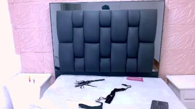 Alejandro_Curls live cam on Cam4