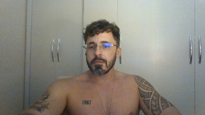 Alers87 live cam on Cam4