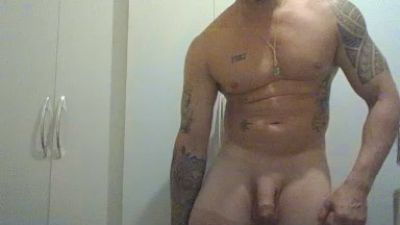 Alers87 live cam on Cam4