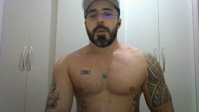 Alers87 live cam on Cam4