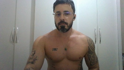Alers87 live cam on Cam4