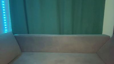 AleshaNilmeier live cam on Cam4