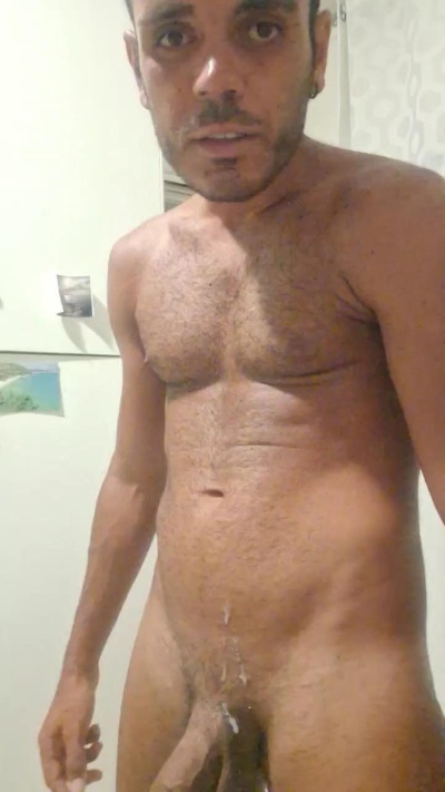 Aleshow95 webcam