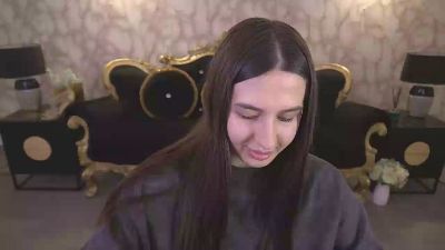 AlesiaDessmond live cam on Cam4