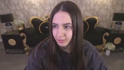 AlesiaDessmond live cam on Cam4