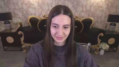 AlesiaDessmond live cam on Cam4