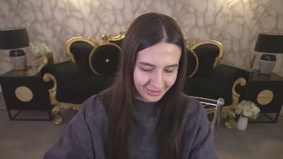 AlesiaDessmond live cam on Cam4