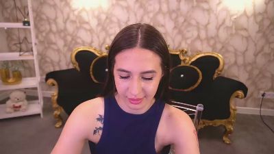 AlesiaDessmond live cam on Cam4