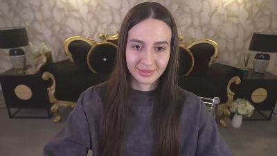 AlesiaDessmond live cam on Cam4