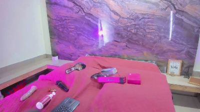 Aleska__Doll live cam on Cam4