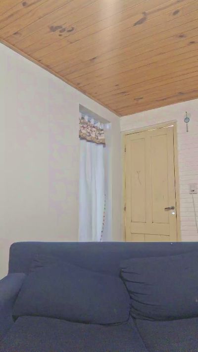 Aless09 live cam on Cam4
