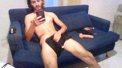 Aless09 live cam on Cam4