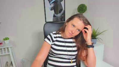 AlessaLady live cam on Cam4
