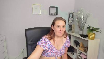 AlessaLady live cam on Cam4