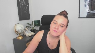 AlessaLady live cam on Cam4