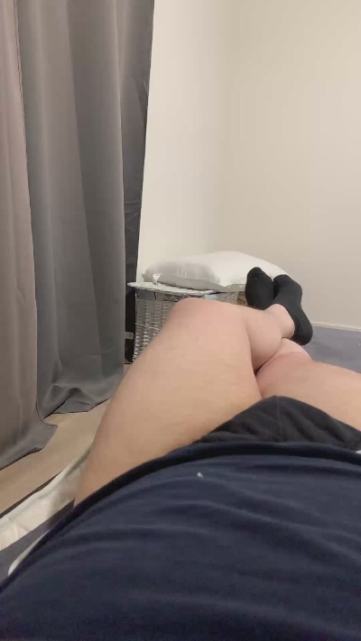 Alessandro1983 live cam on Cam4