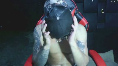 AlessandroAGT live cam on Cam4