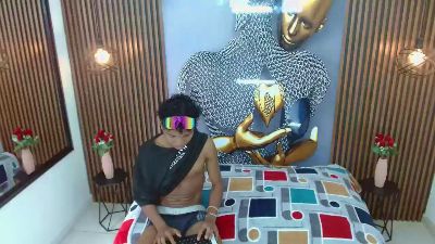 AlessandroBlack live cam on Cam4