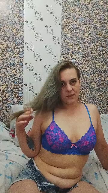 Alessia189412 live cam on Cam4