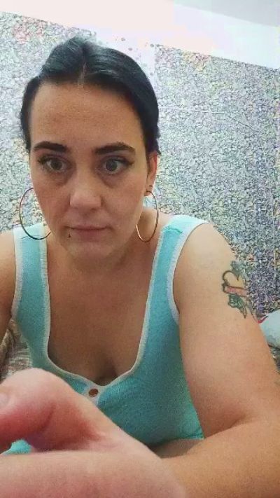 Alessia189412 live cam on Cam4