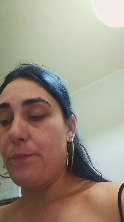 Alessia189412 live cam on Cam4