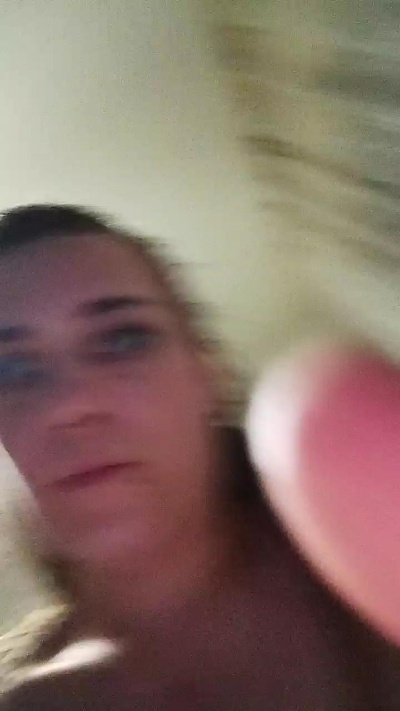 Alessia189412 live cam on Cam4